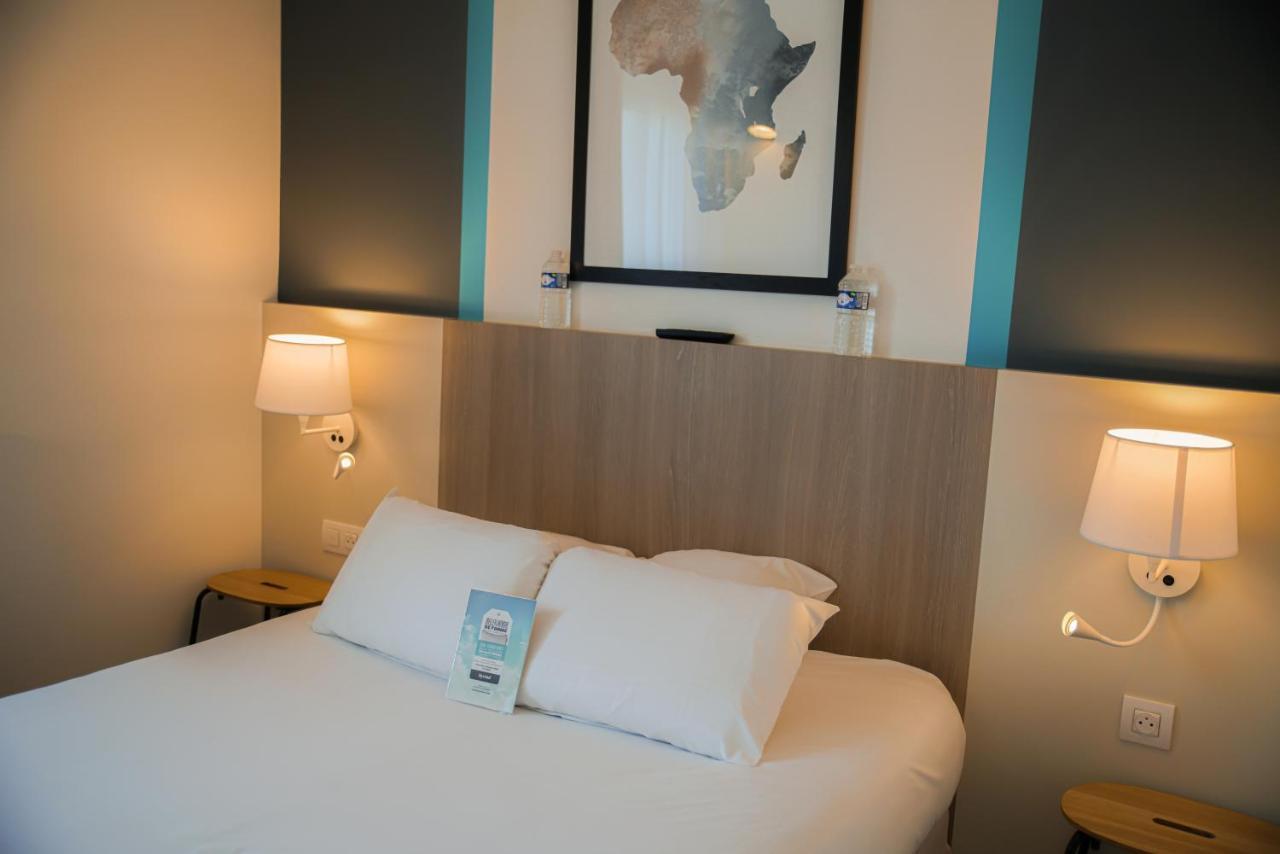 Kyriad Hotel 2*